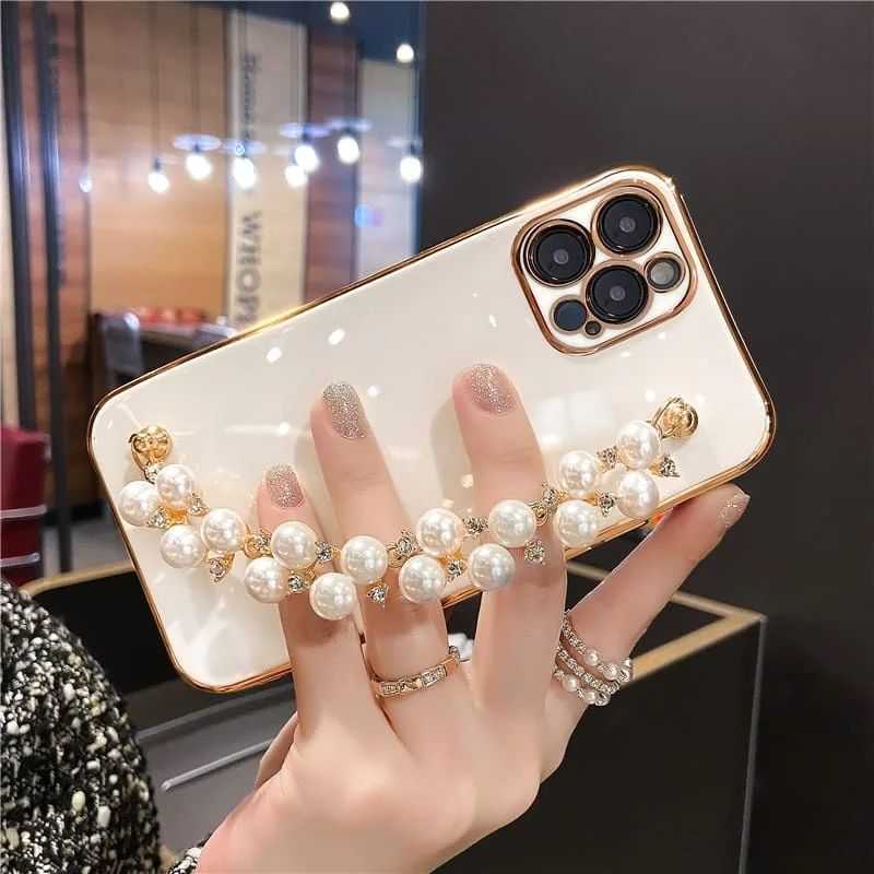 Gold Luxury Case with Pearl Chain for iPhone