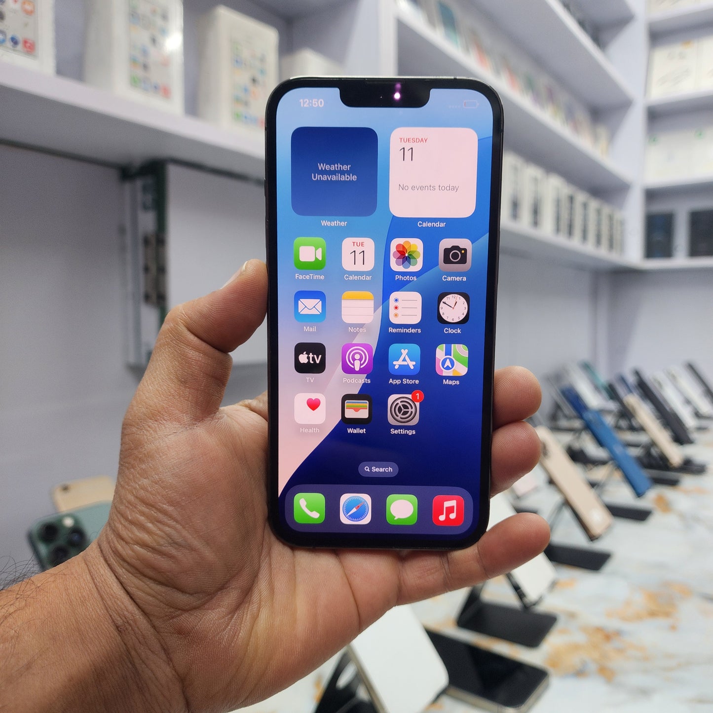 iPhone 13 Pro 128GB - (Used) Brand New Condition